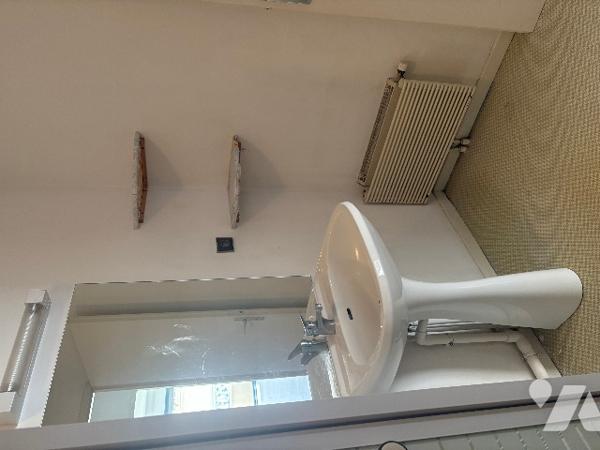 Tonneins cœur de ville ! Beau T2 avec cave et balcon, lumineux, dans résidence sécurisée !