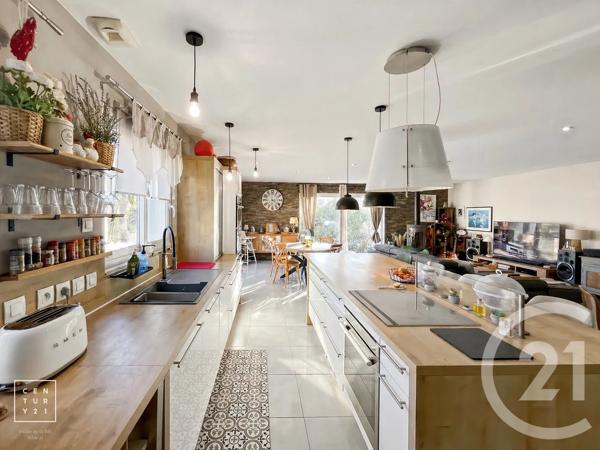 Maison à vendre  6 pièces - 165 m 2   CLAIRA  - 66