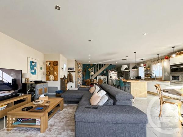 Maison à vendre  6 pièces - 165 m 2   CLAIRA  - 66