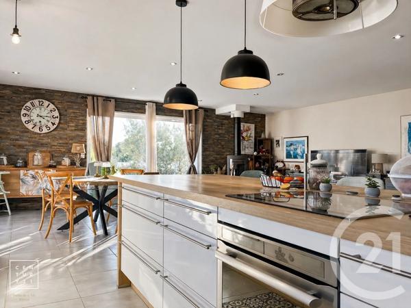 Maison à vendre  6 pièces - 165 m 2   CLAIRA  - 66