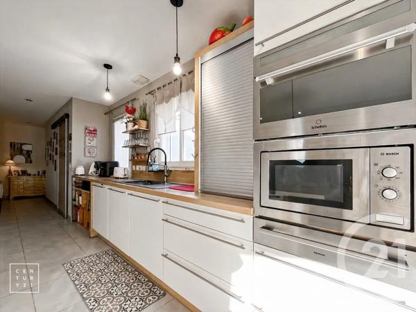 Maison à vendre  6 pièces - 165 m 2   CLAIRA  - 66