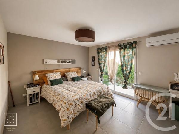 Maison à vendre  6 pièces - 165 m 2   CLAIRA  - 66