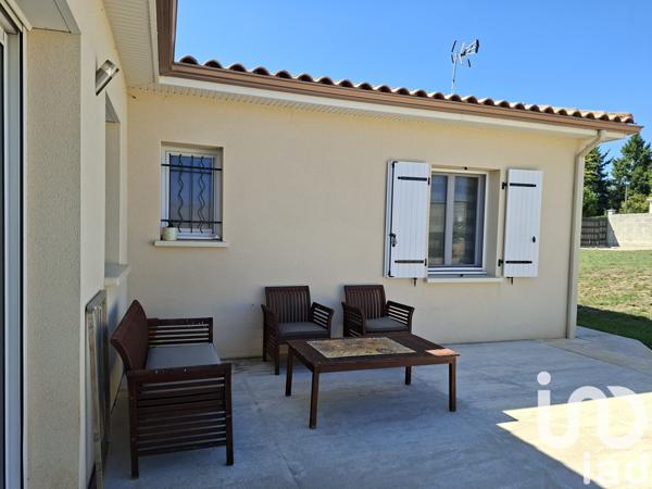 Maison à vendre 6 pièces 125 m² Chasseneuil-sur-Bonnieure