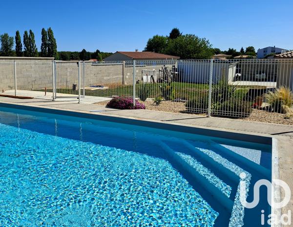 Maison à vendre 6 pièces 125 m² Chasseneuil-sur-Bonnieure