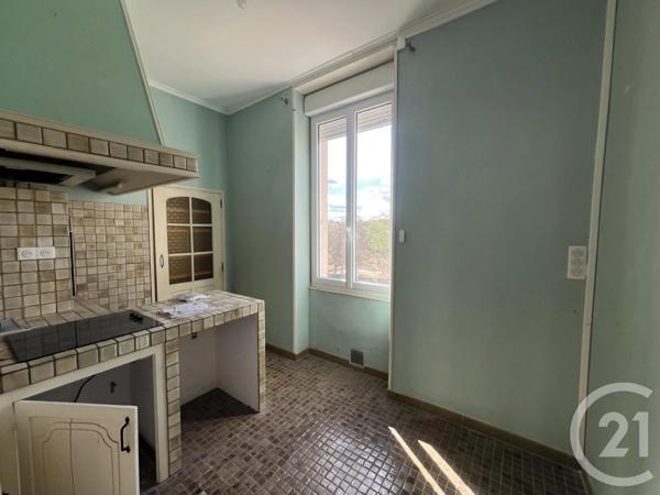 Appartement F3 Bis à vendre  3 pièces - 81 m 2   MONTLUCON  - 03