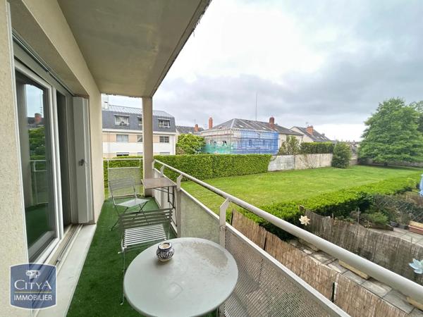 Appartement à louer 4 pièces 81.93m² Limoges (87000)