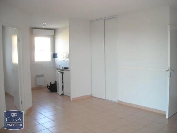 Appartement à louer 3 pièces 54.6m² Frontignan (34110)