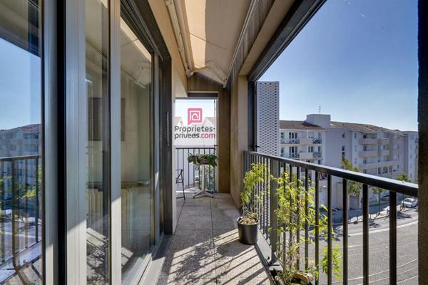 Dept 33 - Mérignac Hyper Centre - Appartement Duplex T4 de 101m2 - Loggia de 10m2 et parking Double en sous sol