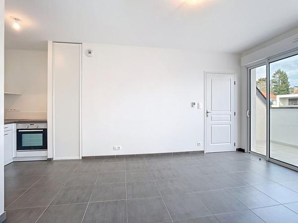 TRES RARE RESIDENCE LE PARVIS