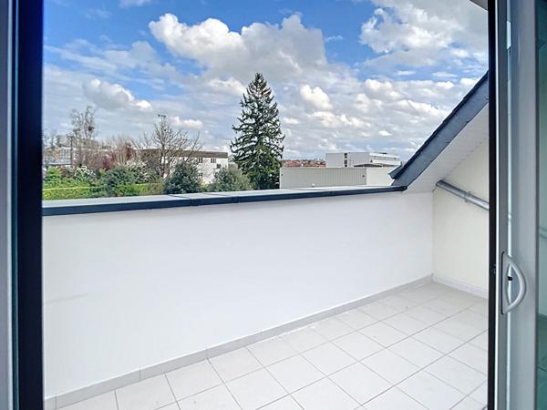 TRES RARE RESIDENCE LE PARVIS