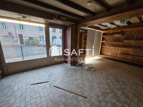Maison centre de Gannat de 170 m², cour intérieur, garage, terrasse