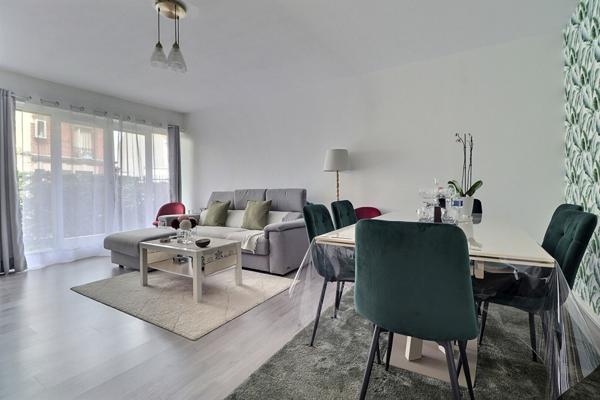Appartement en rez de jardin 49m² et 10 de jardinet