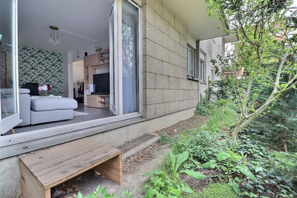 Appartement en rez de jardin 49m² et 10 de jardinet