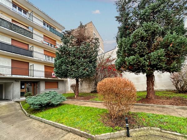 Secteur Jean Moulin -  APPARTEMENT 2 pièces 47 m2
