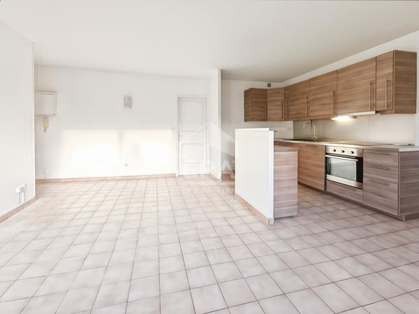 Appartement Marignane 3 pièces 66 m2