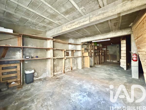 Immeuble à vendre 98 m² Donzy