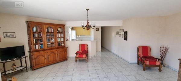 Appartement à vendre à Les Ponts-de-Cé dans le Maine-et-Loire (49130), ref : 49013-2027