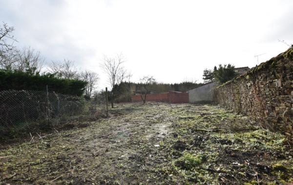 Vente Maison REF : ALBIZIA à rénover La seguiniere   