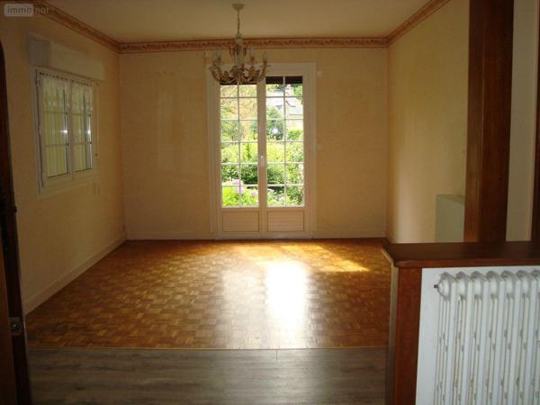 Maison individuelle à vendre à Lignol dans le Morbihan (56160), ref : 063-323