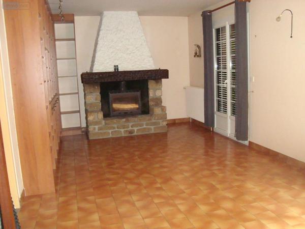 Maison individuelle à vendre à Lignol dans le Morbihan (56160), ref : 063-323