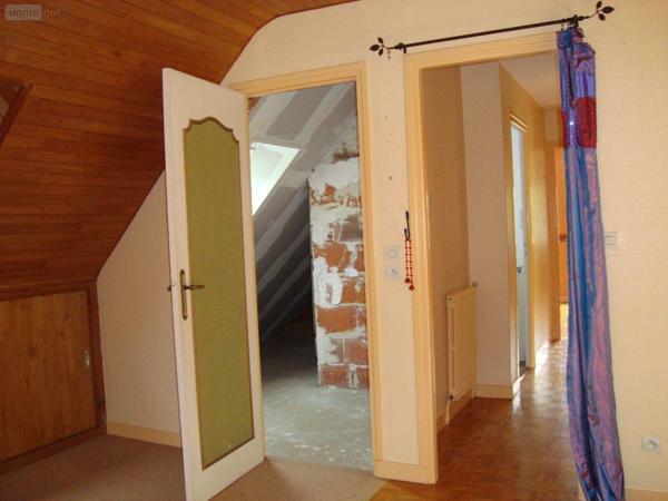 Maison individuelle à vendre à Lignol dans le Morbihan (56160), ref : 063-323