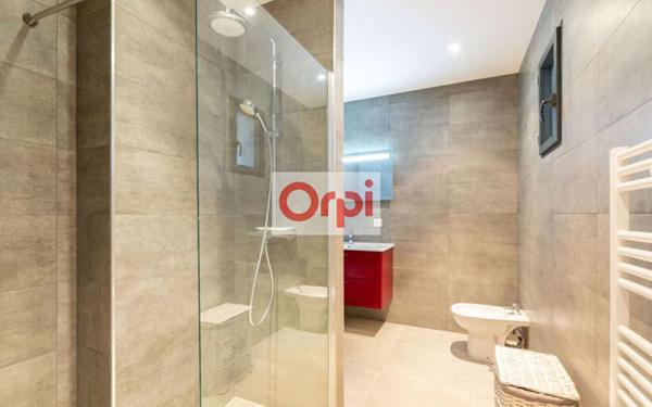 Appartement à vendre    4 pièces • 75,94 m2 Porto-Vecchio