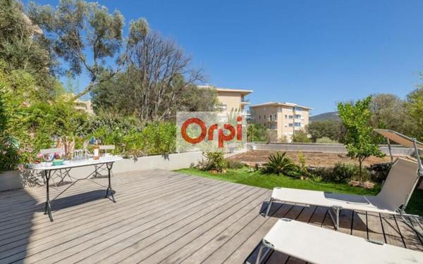 Appartement à vendre    4 pièces • 75,94 m2 Porto-Vecchio