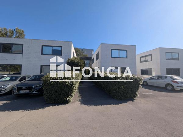 Location Local commercial 3 pièces 75 m² - 244 RUE CLAUDE FRANCOIS Montpellier 34080