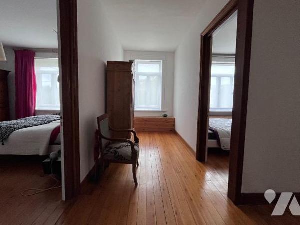 A deux pas de la gare / du centre ville, très jolie maison de famille, de style bourgeoise, d'e...