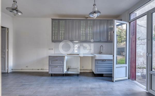 Maison à vendre    3 pièces •  Les Pavillons-sous-Bois