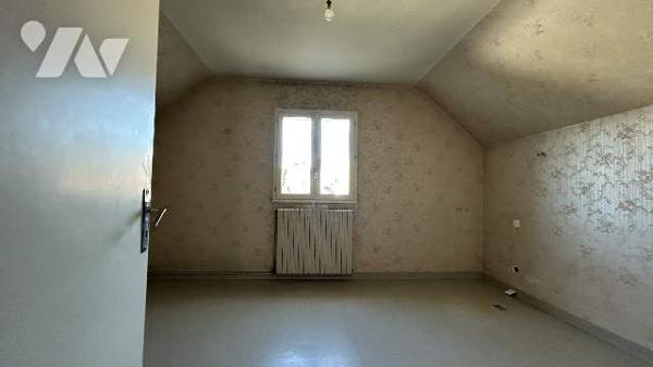 Immeuble mixte commercial et habitation