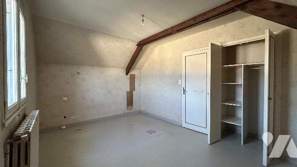 Immeuble mixte commercial et habitation