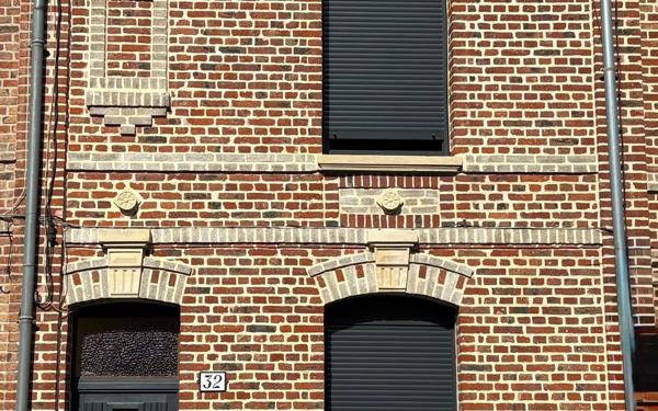 Immeuble à vendre    6 pièces • 85 m2 Amiens