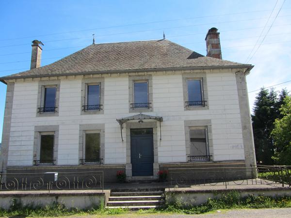 MAISON  DE MAITRE