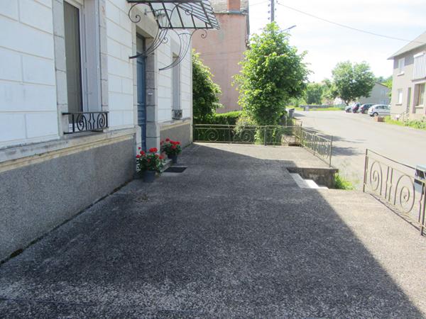 MAISON  DE MAITRE