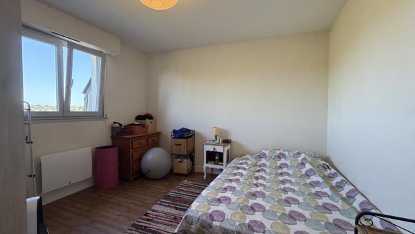 Appartement T2 avec balcon et cave à Tours
