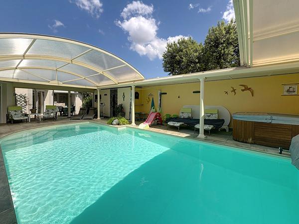 Vente maison Challans : 689 900 € - AJP Immobilier Challans