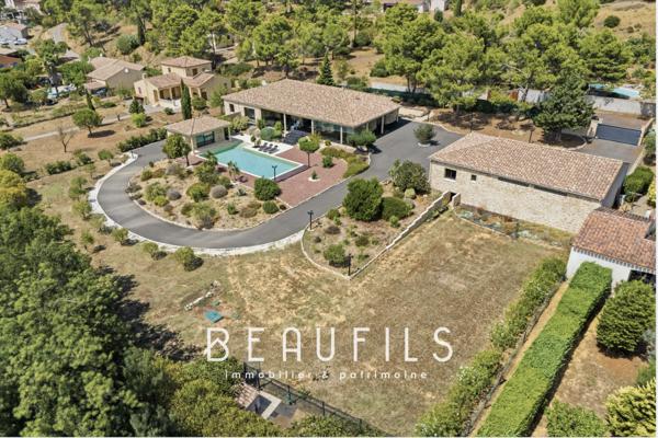 Propriété de 510m² à 15 minutes de Narbonne