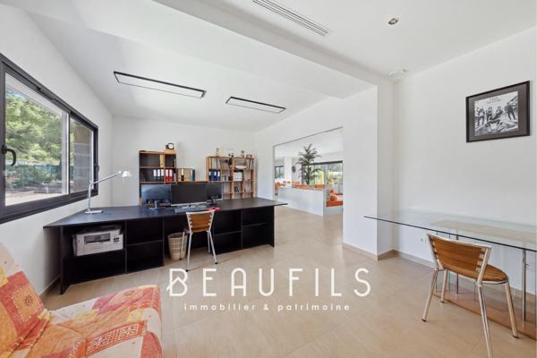 Propriété de 510m² à 15 minutes de Narbonne