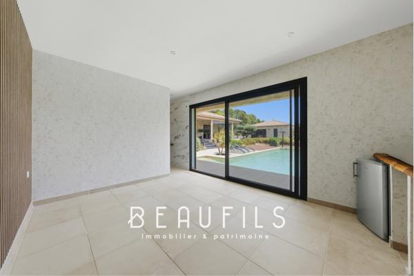 Propriété de 510m² à 15 minutes de Narbonne