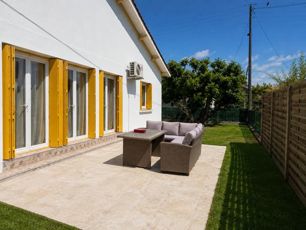 Villeneuve sur lot, jolie maison de plain-pied entièrement rénovée