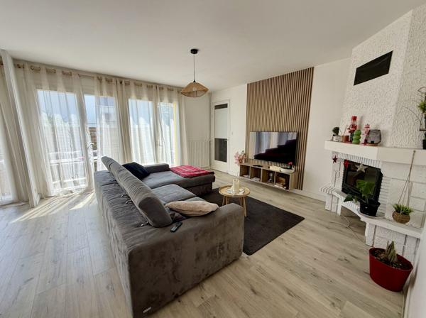 Villeneuve sur lot, jolie maison de plain-pied entièrement rénovée