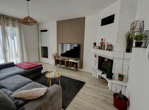 Villeneuve sur lot, jolie maison de plain-pied entièrement rénovée