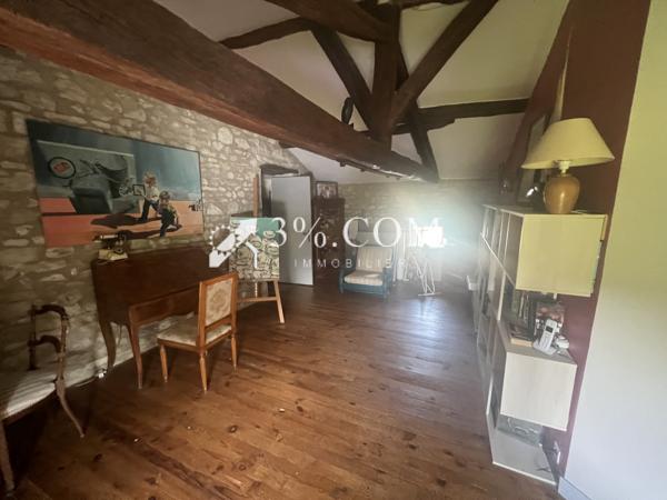 Propriete 11 pièce(s) 8 chambre(s) 347.7 m²