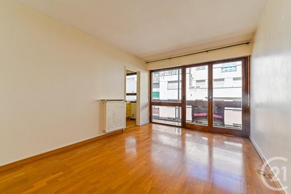 Appartement F2 à vendre  2 pièces - 41,66 m2 PARIS - 75012