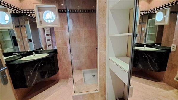 Maison à vendre |  Saint-Médard-de-Guizières |  3 pièces | 90 m²