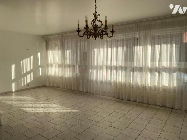 Entre centre ville, plage et port, appartement de Type 2 en RDC