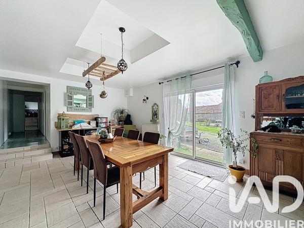 Maison à vendre 5 pièces 175 m² Saint-Varent