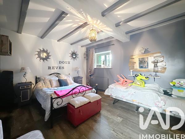 Maison à vendre 5 pièces 175 m² Saint-Varent
