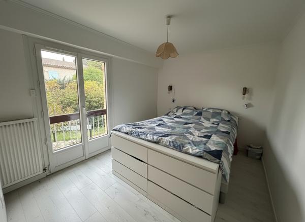 COUP DE COEUR pour cet appartement de 96,74M2 avec jardin , ascenseur proximité  Axium